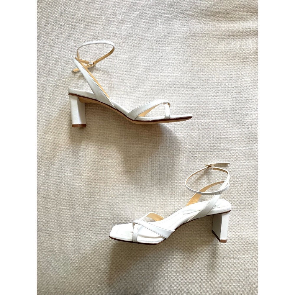 | new | Alexandre Birman Nelly Square Heel